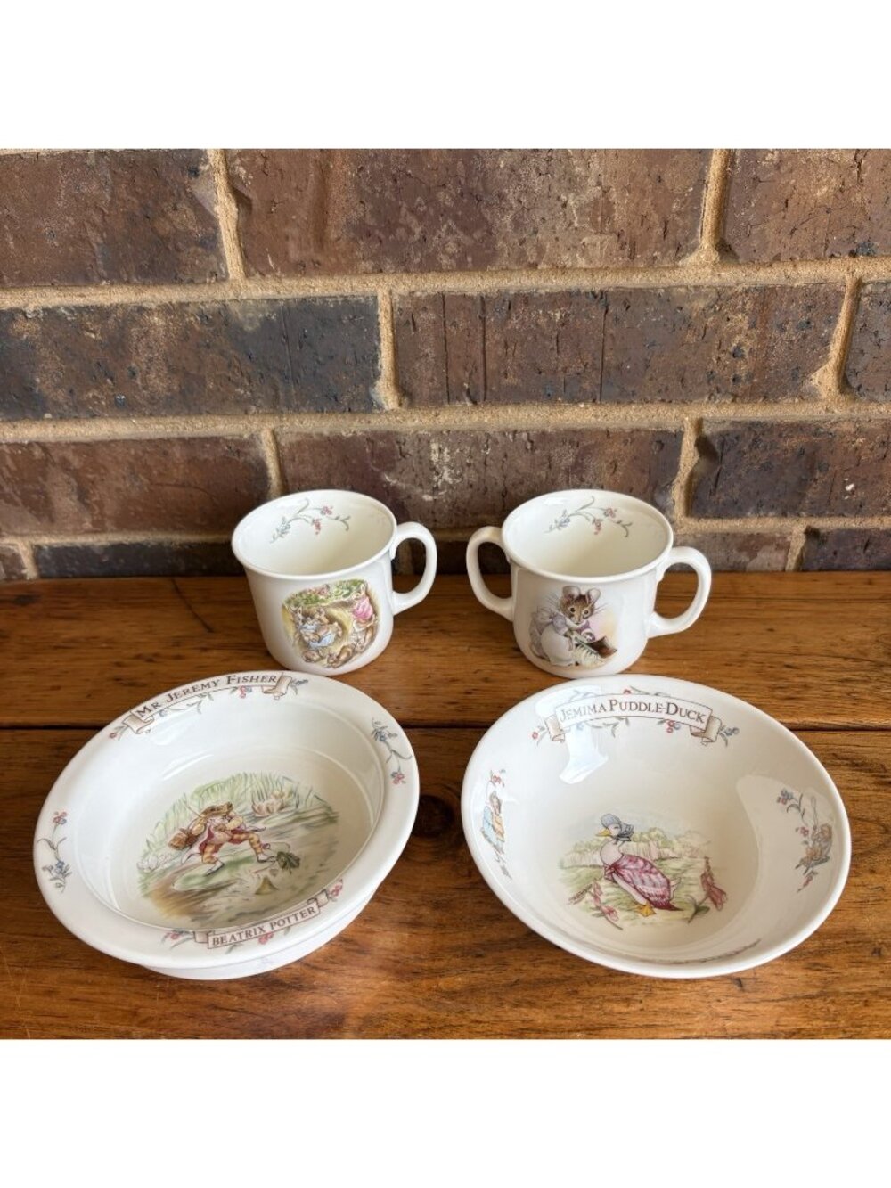 Royal Albert 1986 Beatrix Potter Child’s China Set Cups And Bowls 4 Piece EUC